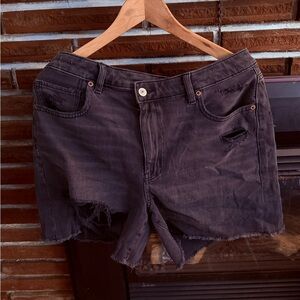 New with Tags American Eagle Outfitters Dark Denim Jean Shorts Size 14